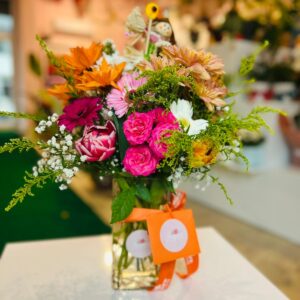 Renkli Vazo Aranjmanı