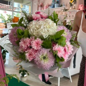 İnspire Rebellion Buketi