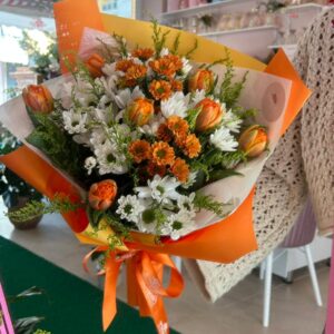 Turuncu Lale Ve Papatya Buketi