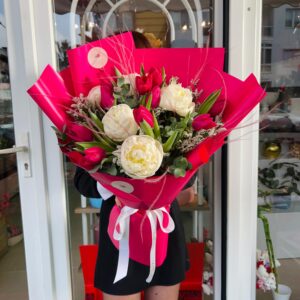 İnspire Lale ve Şakayık Buketi